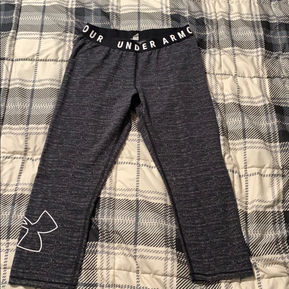 2 for $16! | Under Armour Capri leggings
